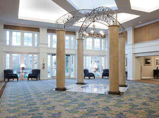 Santa Clara Biltmore Hotel & Suites - Expansive foyer and beautiful decor